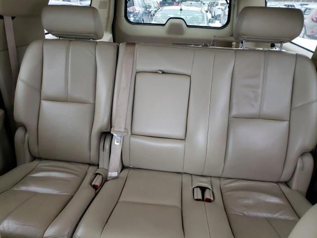 Photo 9 VIN: 1GNUKJE37AR185737 - CHEVROLET SUBURBAN 