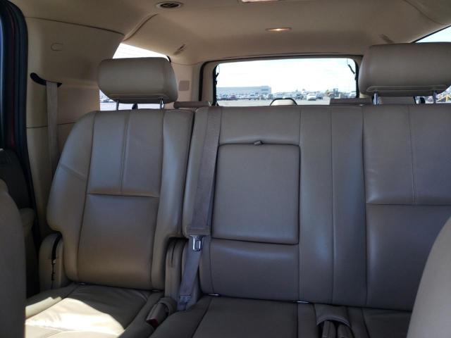 Photo 9 VIN: 1GNUKJE37AR262638 - CHEVROLET SUBURBAN K 