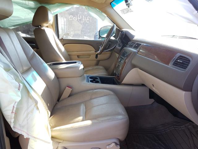 Photo 4 VIN: 1GNUKJE39AR290067 - CHEVROLET SUBURBAN K 