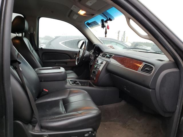 Photo 4 VIN: 1GNUKJE3XAR206953 - CHEVROLET SUBURBAN K 