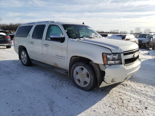 Photo 3 VIN: 1GNUKKE30AR283823 - CHEVROLET SUBURBAN K 