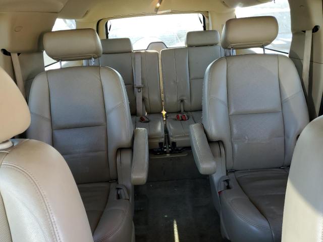 Photo 9 VIN: 1GNUKKE31AR252063 - CHEVROLET SUBURBAN 