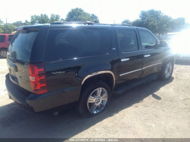 Photo 3 VIN: 1GNUKKE35AR117359 - CHEVROLET SUBURBAN 1500 