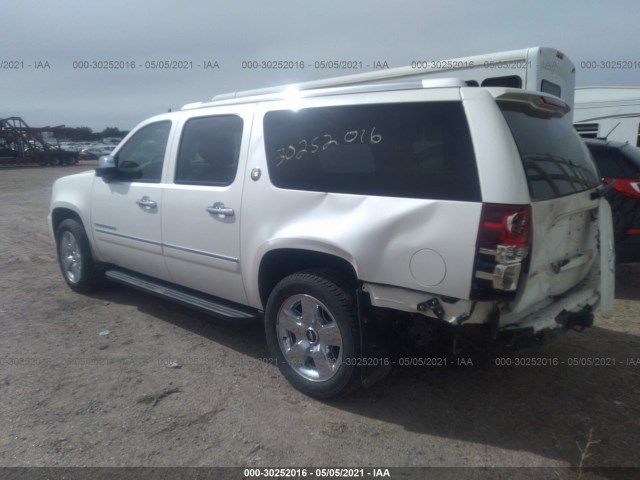 Photo 2 VIN: 1GNUKKE36AR286418 - CHEVROLET SUBURBAN 