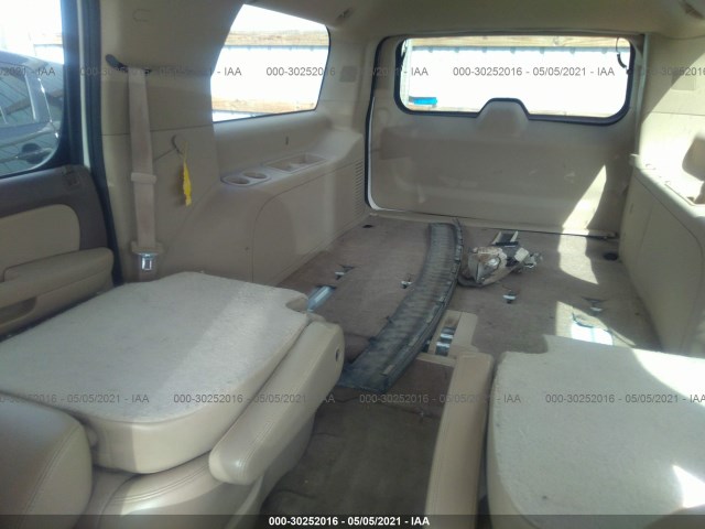 Photo 7 VIN: 1GNUKKE36AR286418 - CHEVROLET SUBURBAN 