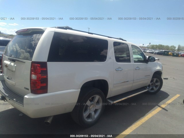 Photo 3 VIN: 1GNUKKE37AR170161 - CHEVROLET SUBURBAN 