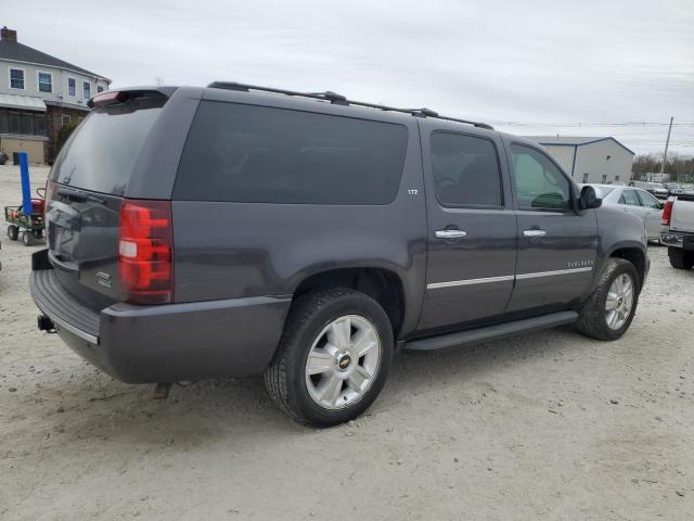 Photo 2 VIN: 1GNUKKE38AR252075 - CHEVROLET SUBURBAN 