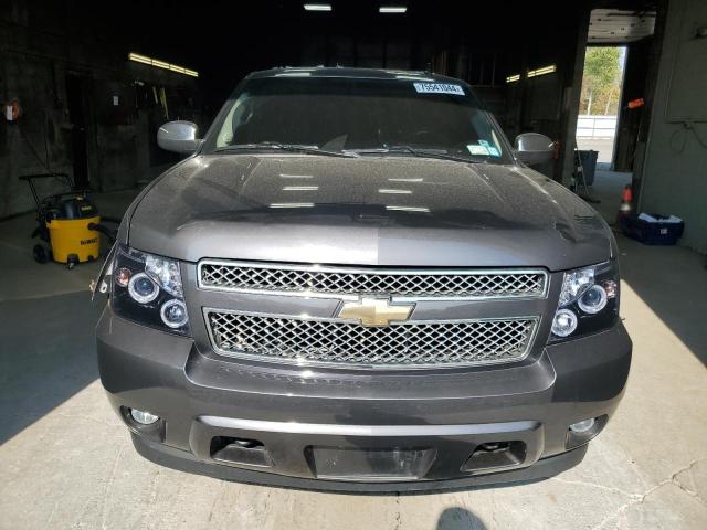 Photo 4 VIN: 1GNUKKE39AR276692 - CHEVROLET SUBURBAN K 