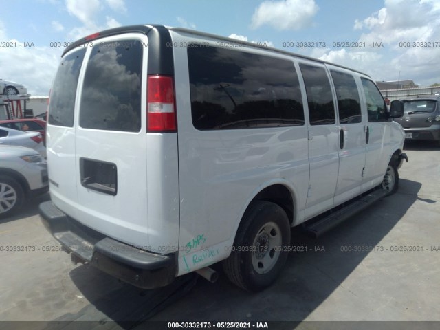 Photo 3 VIN: 1GNWGEFG2H1297194 - CHEVROLET EXPRESS PASSENGER 