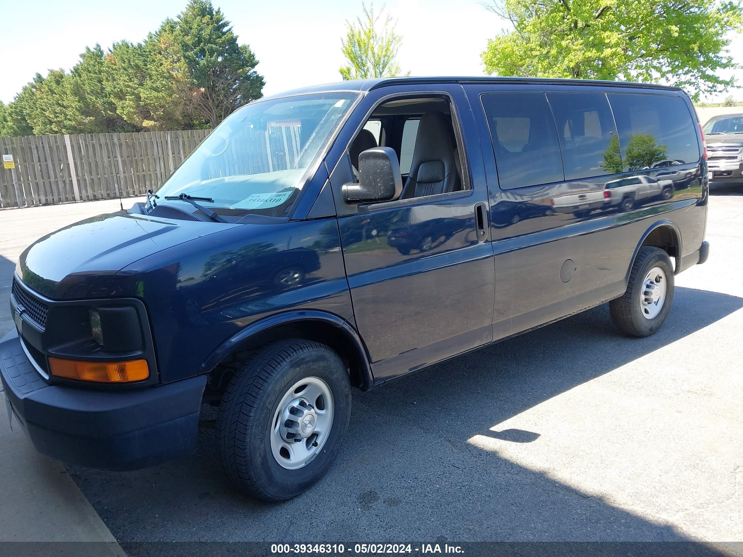 Photo 1 VIN: 1GNWGPFG1F1283540 - CHEVROLET EXPRESS 