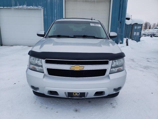 Photo 4 VIN: 1GNWKLEG6DR205116 - CHEVROLET SUBURBAN 