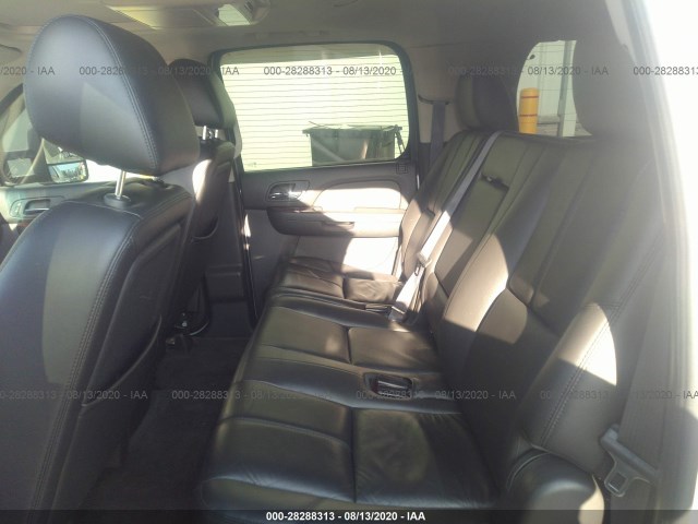 Photo 7 VIN: 1GNWKMEG0BR268506 - CHEVROLET SUBURBAN 