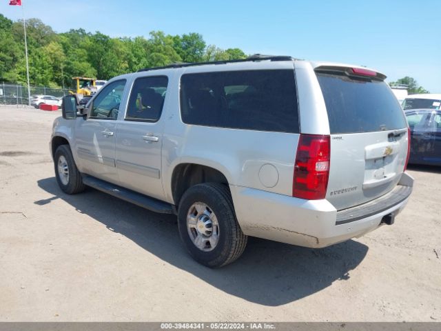 Photo 2 VIN: 1GNWKMEG1BR305143 - CHEVROLET SUBURBAN 2500 