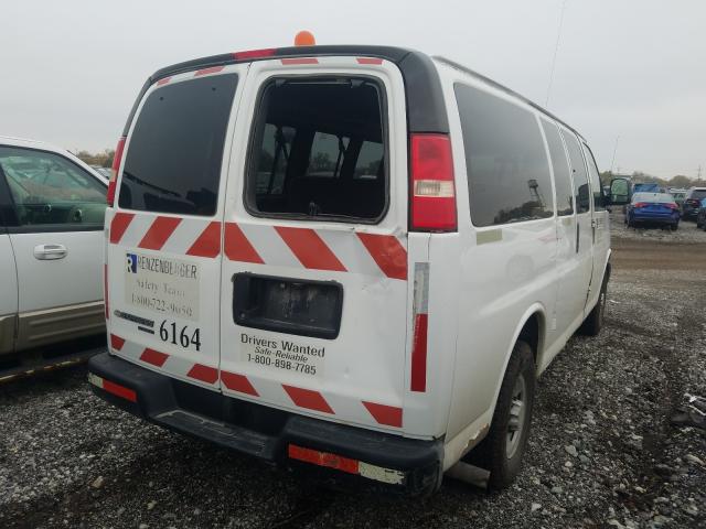 Photo 3 VIN: 1GNZGXFA0C1129809 - CHEVROLET EXPRESS G3 