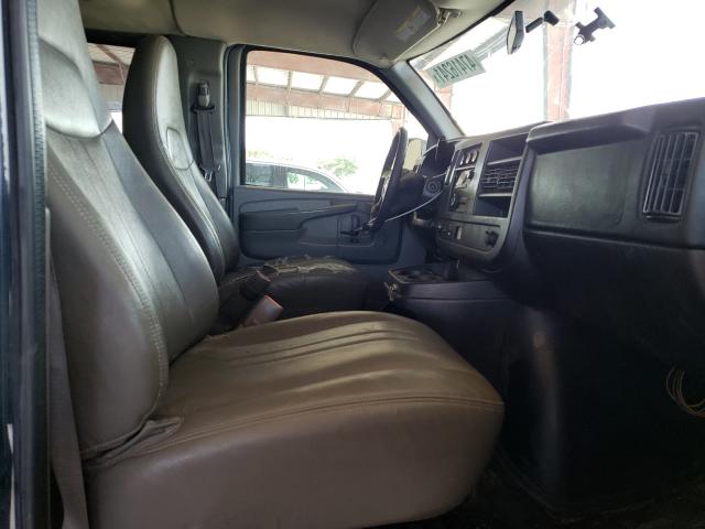 Photo 4 VIN: 1GNZGXFA2C1140956 - CHEVROLET EXPRESS PASSENGER 