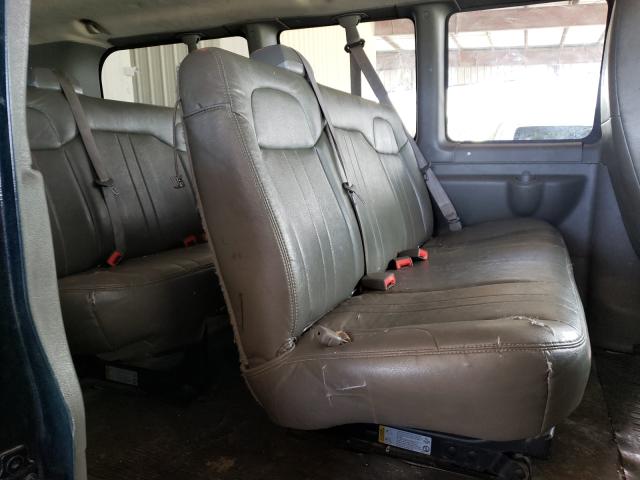 Photo 5 VIN: 1GNZGXFA2C1140956 - CHEVROLET EXPRESS PASSENGER 