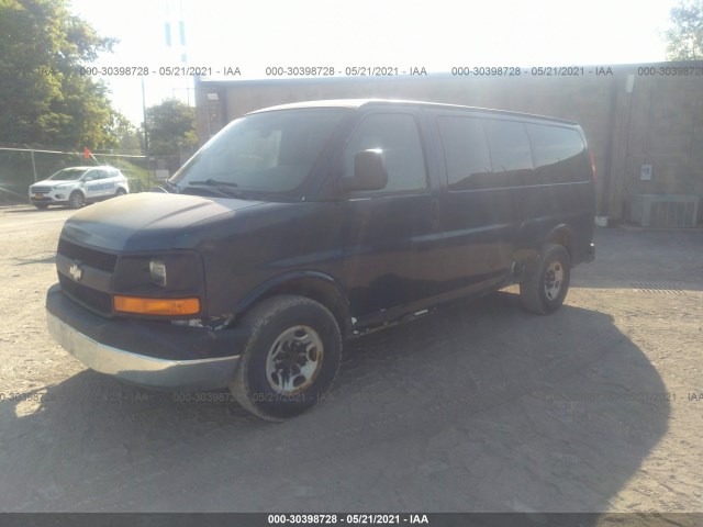 Photo 1 VIN: 1GNZGXFA2C1140956 - CHEVROLET EXPRESS PASSENGER 