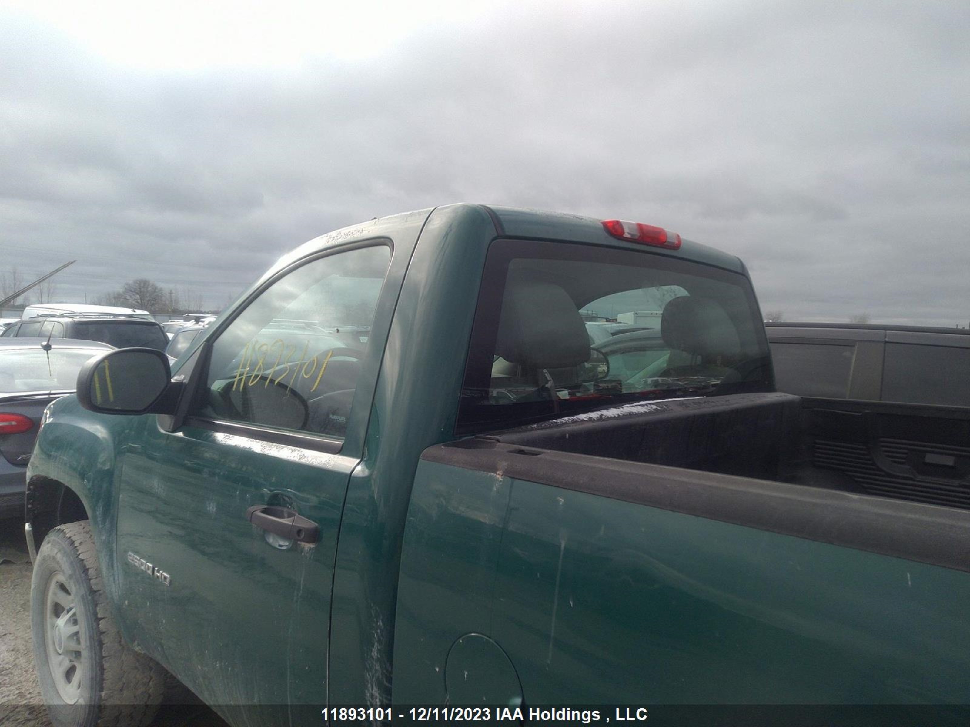 Photo 7 VIN: 1GT01ZCGXCF184861 - GMC SIERRA 