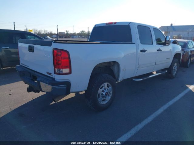 Photo 3 VIN: 1GT110CG7BF101014 - GMC SIERRA 2500HD 