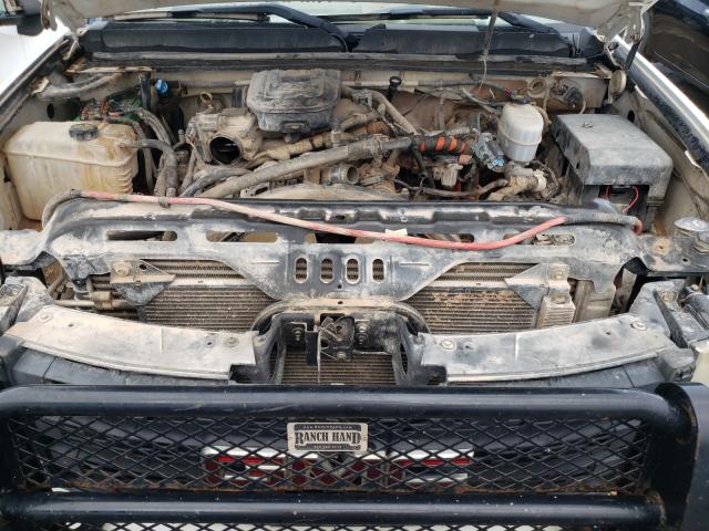 Photo 6 VIN: 1GT11ZC81CF198855 - GMC SIERRA C25 