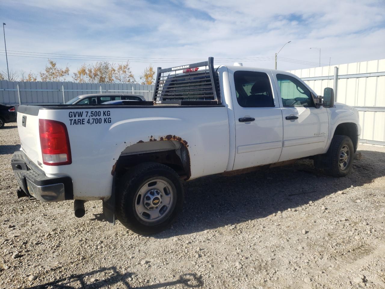 Photo 2 VIN: 1GT120C81CF112436 - GMC SIERRA 