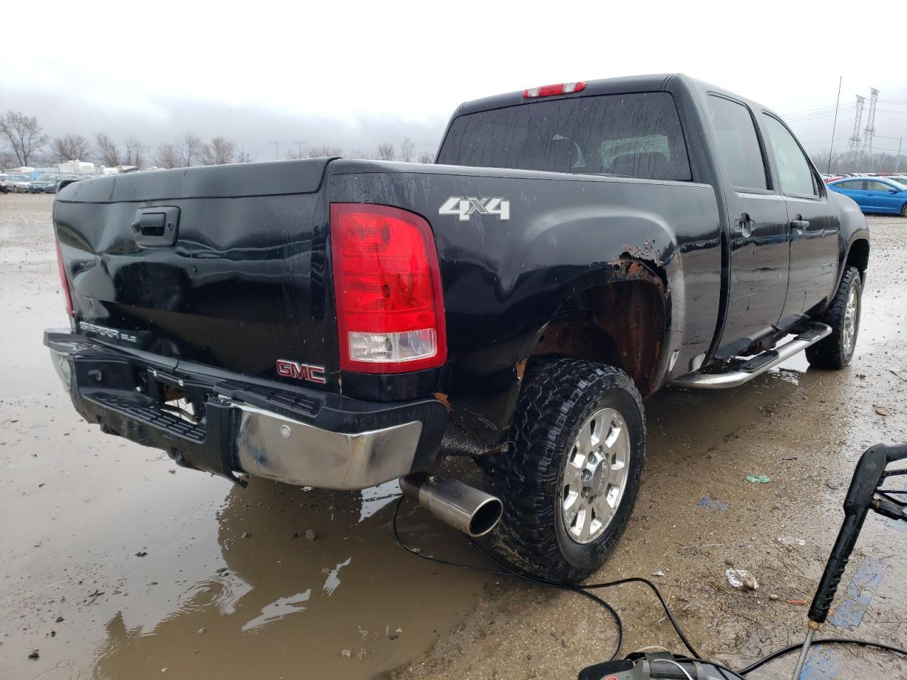 Photo 2 VIN: 1GT120C86BF206679 - GMC SIERRA 