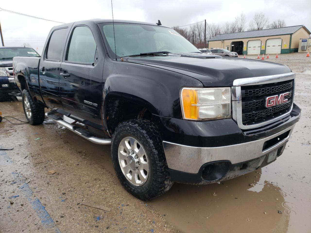 Photo 3 VIN: 1GT120C86BF206679 - GMC SIERRA 