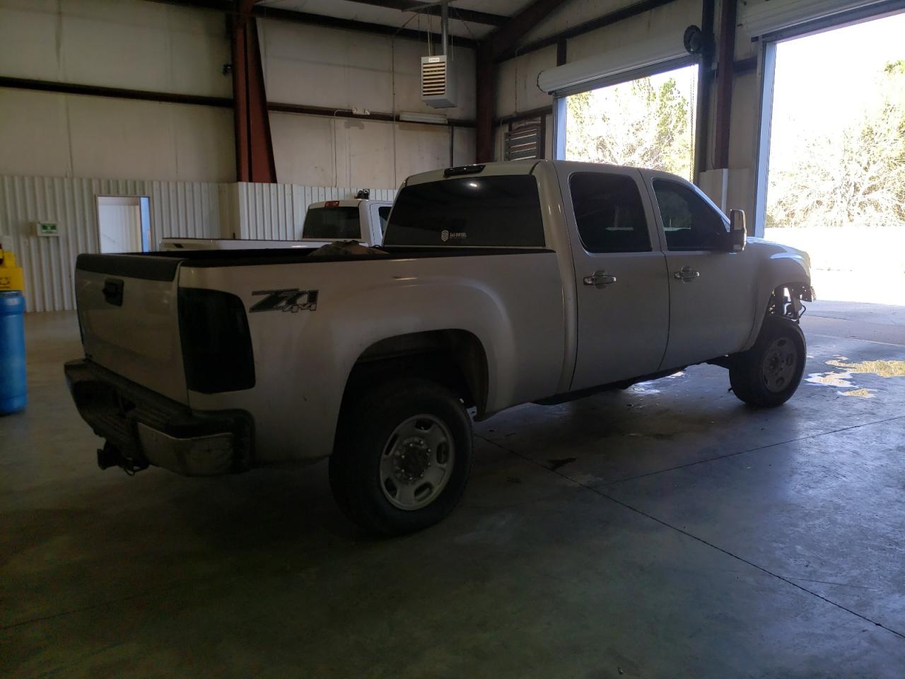 Photo 2 VIN: 1GT120C87DF239516 - GMC SIERRA 