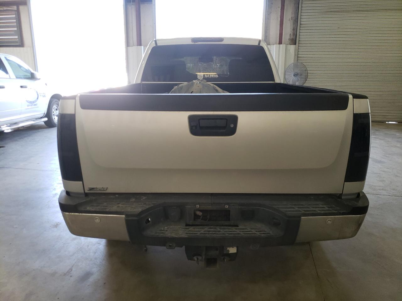 Photo 5 VIN: 1GT120C87DF239516 - GMC SIERRA 