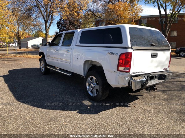 Photo 2 VIN: 1GT120C8XDF106765 - GMC SIERRA 2500HD 