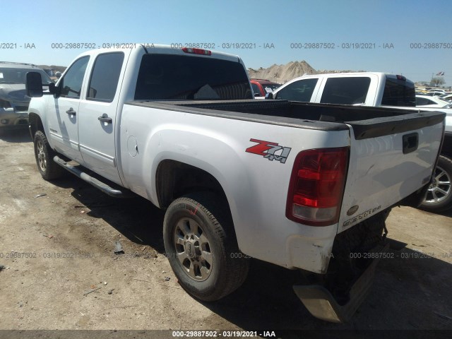 Photo 2 VIN: 1GT120CG0DF217882 - GMC SIERRA 2500HD 