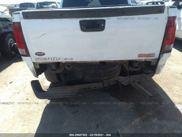 Photo 5 VIN: 1GT120CG0DF217882 - GMC SIERRA 2500HD 