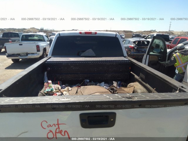 Photo 7 VIN: 1GT120CG0DF217882 - GMC SIERRA 2500HD 