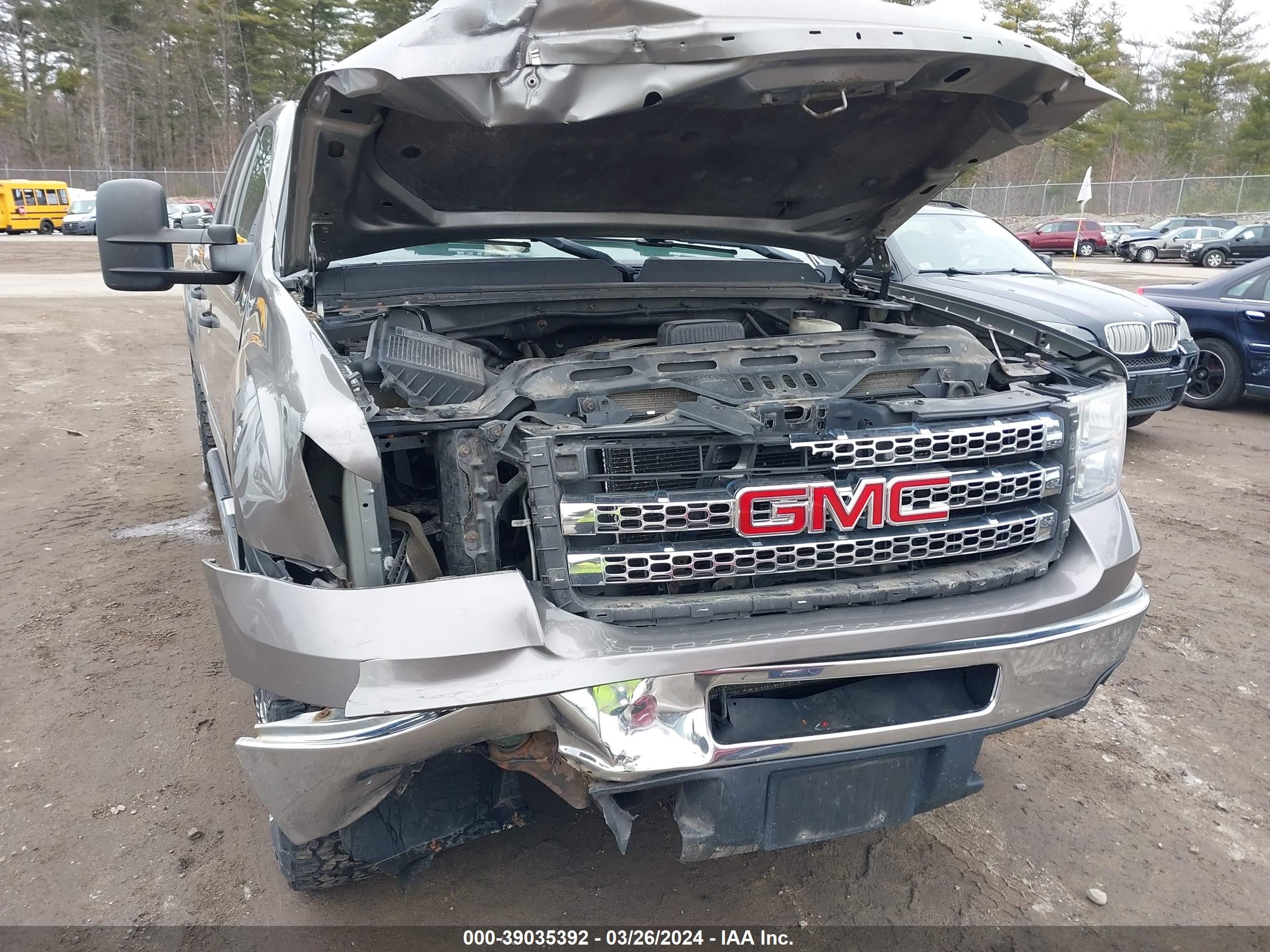 Photo 19 VIN: 1GT120CG1CF190660 - GMC SIERRA 