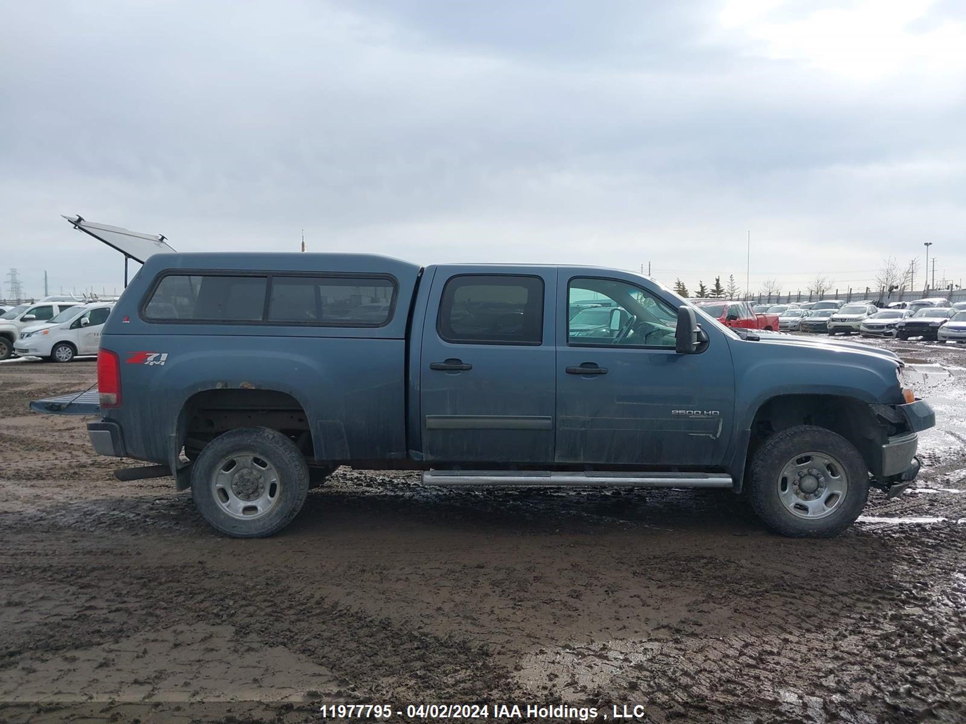 Photo 13 VIN: 1GT120CG6EF148410 - GMC SIERRA 