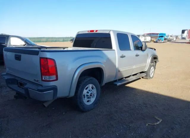 Photo 3 VIN: 1GT120CG7BF249306 - GMC SIERRA 2500HD 