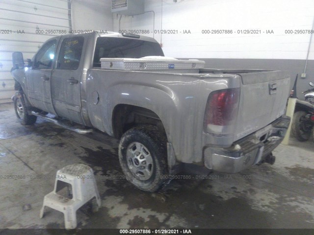 Photo 2 VIN: 1GT120CG9DF149193 - GMC SIERRA 2500HD 