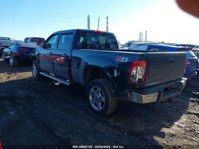 Photo 2 VIN: 1GT120CGXBF248277 - GMC SIERRA 2500HD 