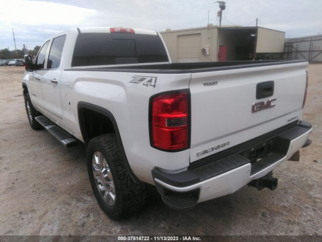 Photo 2 VIN: 1GT120E80FF649266 - GMC SIERRA 2500HD 