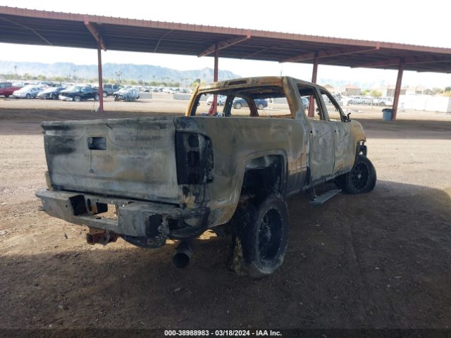 Photo 3 VIN: 1GT120E81FF190975 - GMC SIERRA 2500HD 