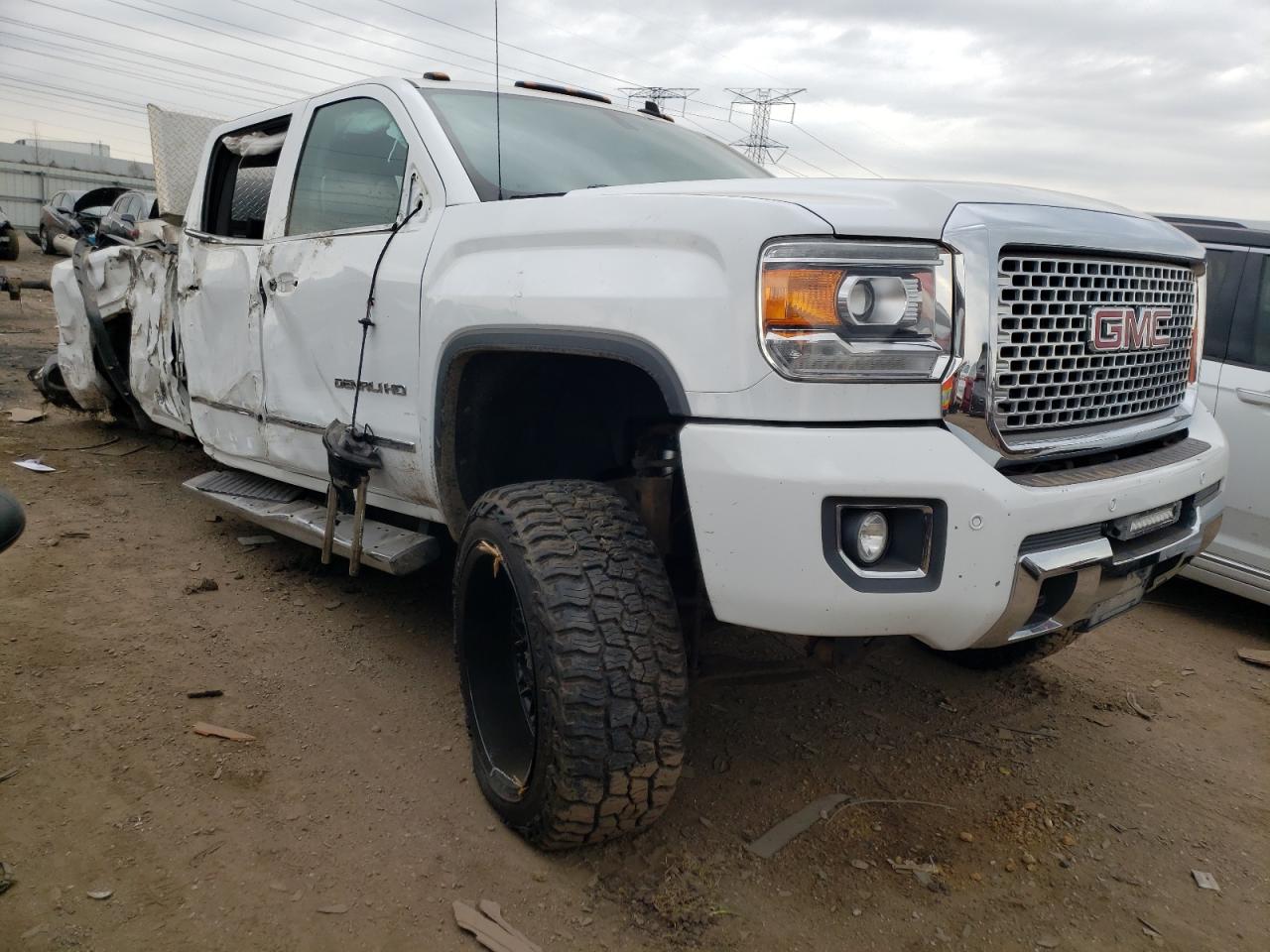 Photo 3 VIN: 1GT120EG0FF155884 - GMC SIERRA 