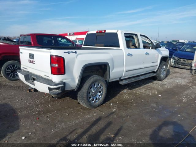 Photo 3 VIN: 1GT120EG3FF669728 - GMC SIERRA 