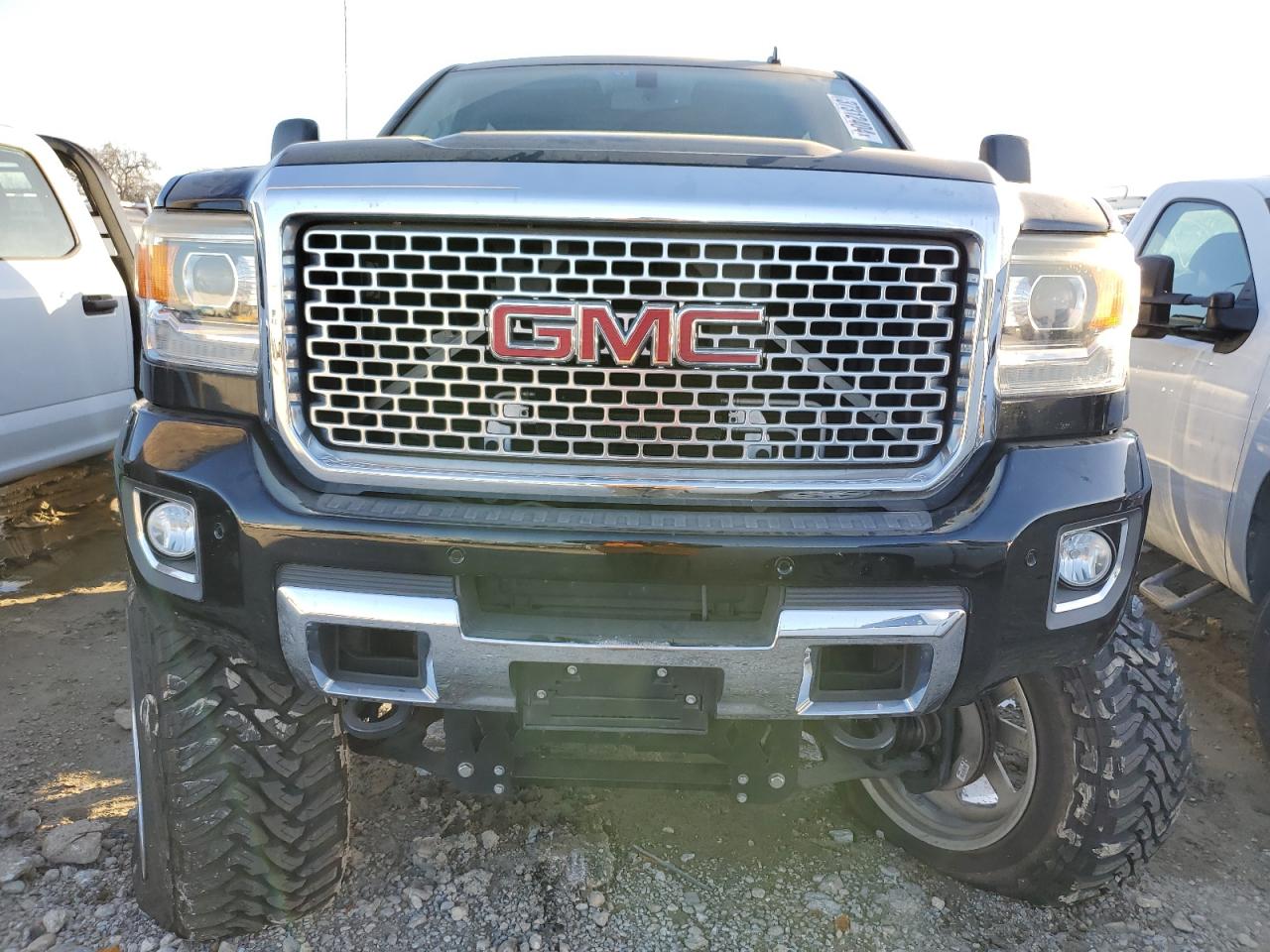 Photo 4 VIN: 1GT120EG4FF160635 - GMC SIERRA 