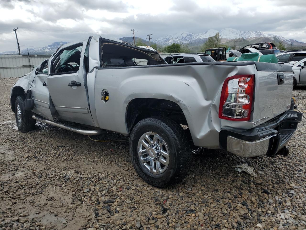 Photo 1 VIN: 1GT120EG7CF148846 - GMC SIERRA 