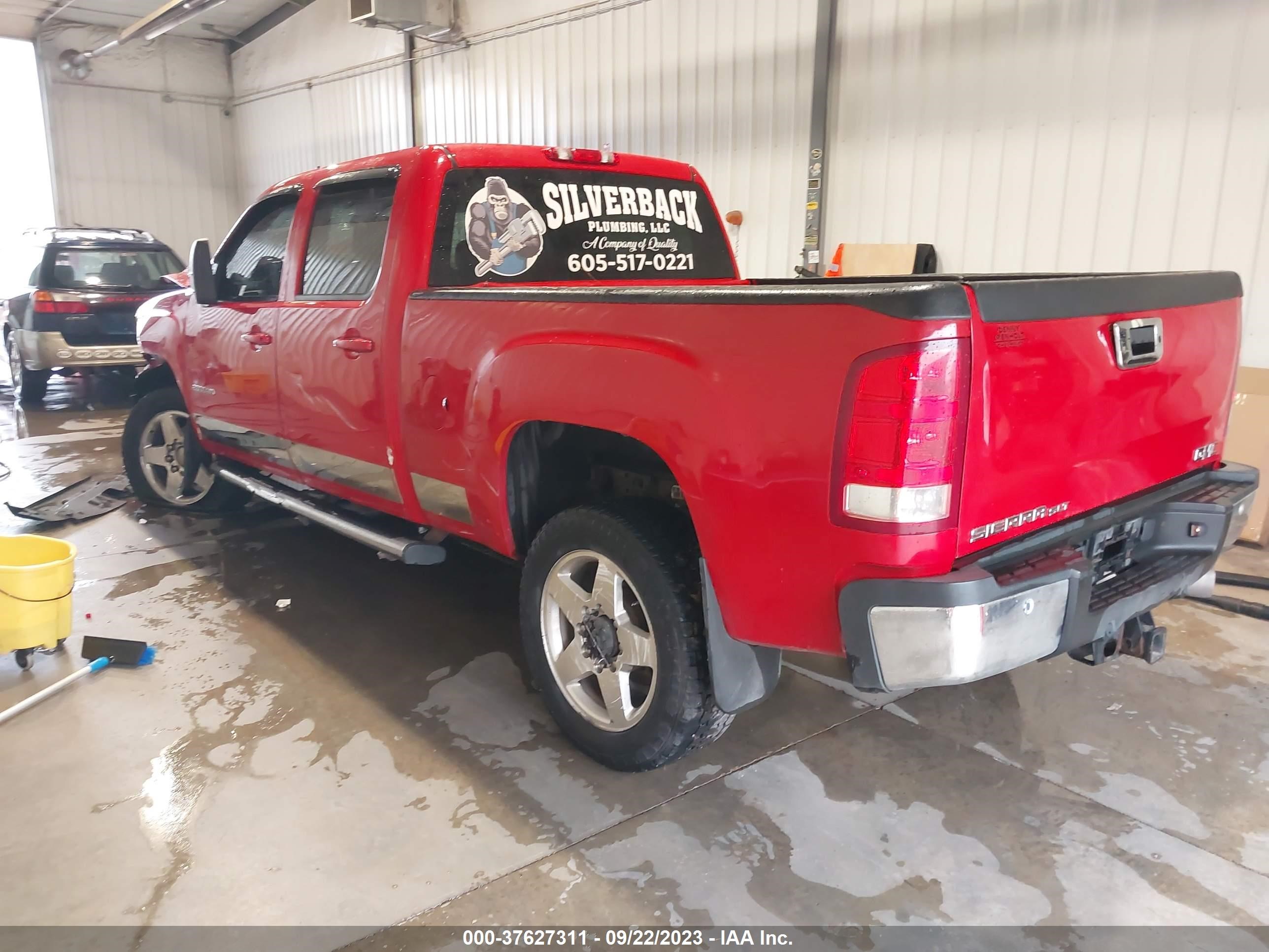 Photo 2 VIN: 1GT121C80CF102485 - GMC SIERRA 