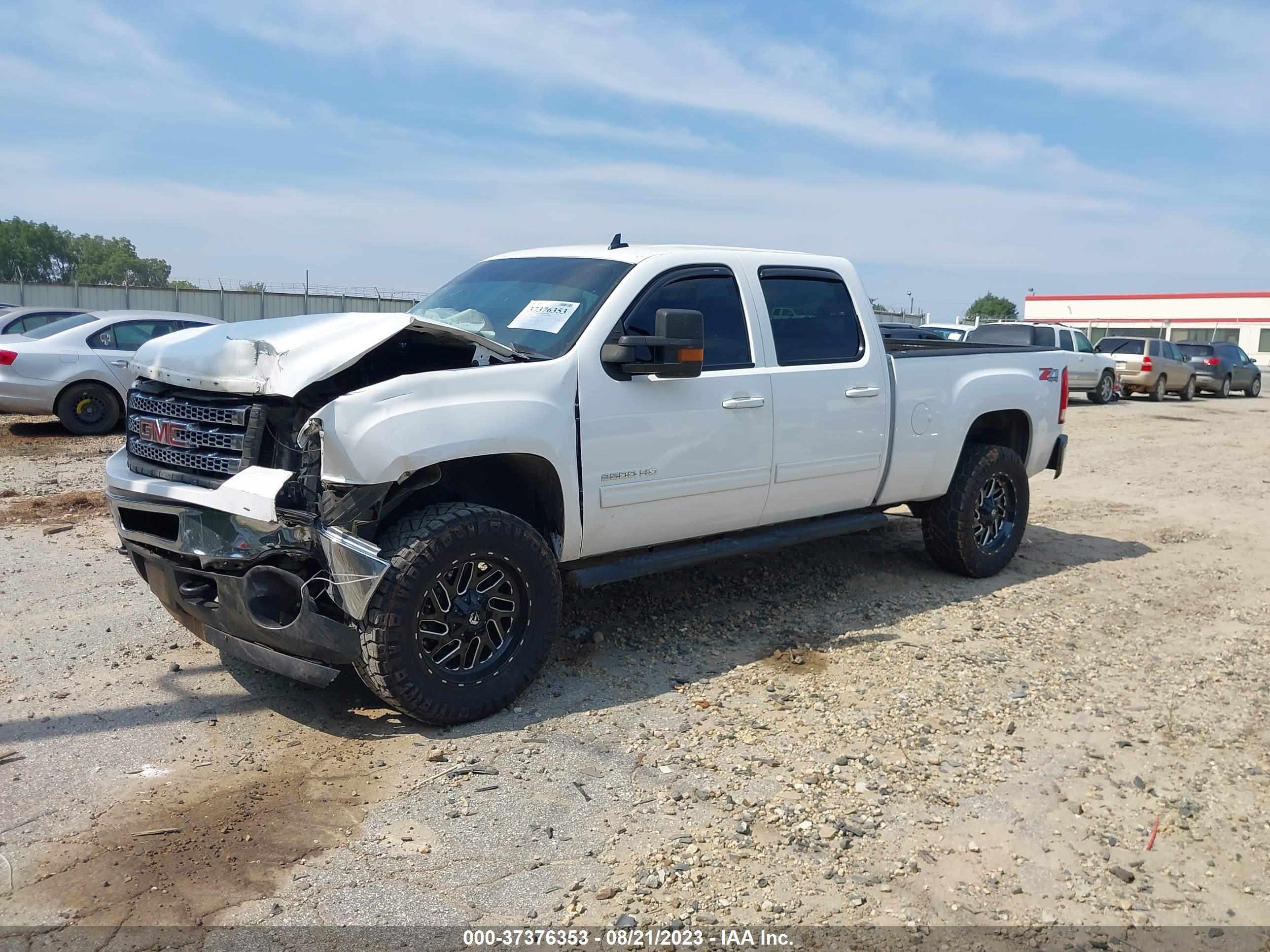 Photo 1 VIN: 1GT121C80CF238695 - GMC SIERRA 