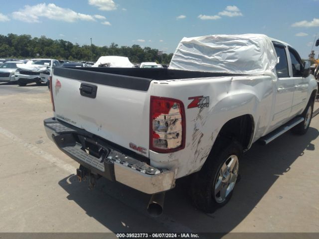 Photo 5 VIN: 1GT121C81CF107579 - GMC SIERRA 