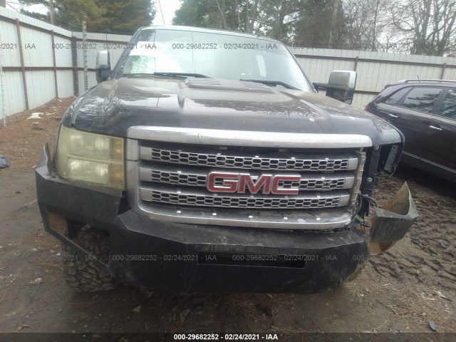 Photo 5 VIN: 1GT121C81CF138041 - GMC SIERRA 2500HD 