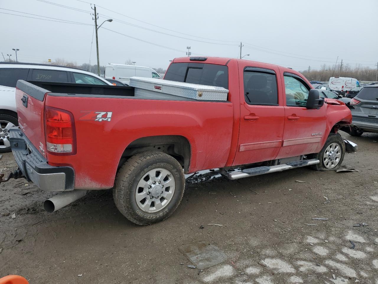 Photo 2 VIN: 1GT121C82EF129206 - GMC SIERRA 