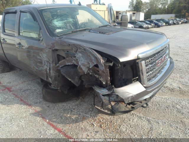 Photo 5 VIN: 1GT121C84CF181336 - GMC SIERRA 2500HD 